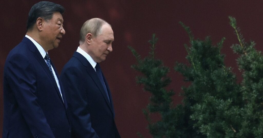 Китай зближується з Росією на тлі напруги довкола Тайваню - експерти пояснили можливі ризики — Світ