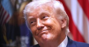 Битва за Вірменію: Трамп підтримує Пашиняна, Лукашенко атакує, а Росія погрожує “українським сценарієм”