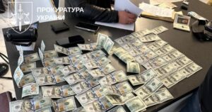 Нацполіція за гроші "кришувала" "порноофіси": деталі обшуків у трьох областях (фото)