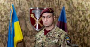 Замість паперових довідок — цифрова картка: командир 7 корпусу ДШВ пропонує запровадити електронний облік військових
