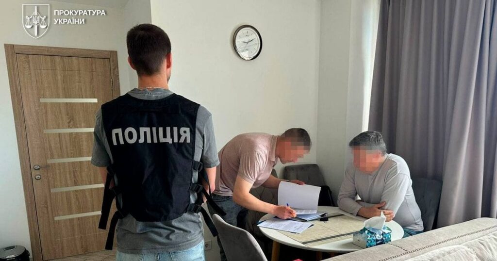 Музичні гастролі як прикриття: ексміністр опинився в центрі скандалу з виїздом чоловіків за кордон — Укрaїнa Музичні гастролі як прикриття: ексміністр опинився в центрі скандалу з виїздом чоловіків за кордон — Укрaїнa