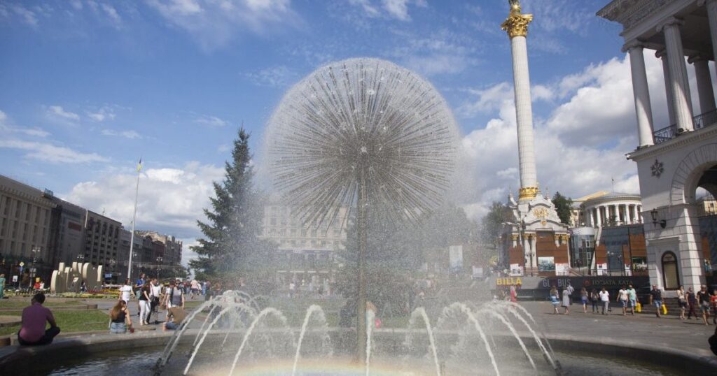 Прогноз погоди в Києві та області на 27 червня: синоптики попереджають про аномальну спеку — Київ
