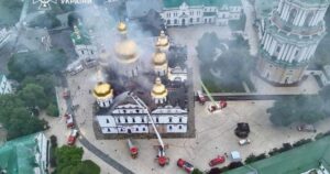 Росія цинічно прокоментувала удар по Лаврі: “відповідь” на “тероризм” чи спланована атака на святиню?