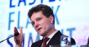 Президент Румунії закликав РФ бити по Україні так, щоб не шкодити румунам — Політика