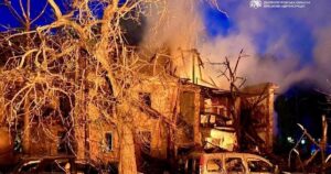 У Дніпрі збільшилася кількість жертв російської атаки: загинули четверо людей (фото)