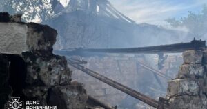 Одна з областей України під вогнем: РФ атакувала житлові райони (фото)
