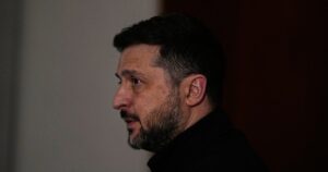 Зеленський звернувся до Лукашенка: Нехай залишить свої вибачення для себе — Світ