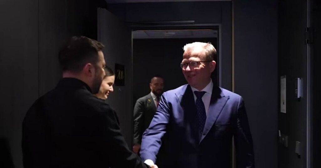 Зустріч Зеленського з прем’єром Фінляндії — у Таллінні говорили про ППО та Drone Deal — Політика Зустріч Зеленського з прем’єром Фінляндії — у Таллінні говорили про ППО та Drone Deal — Політика