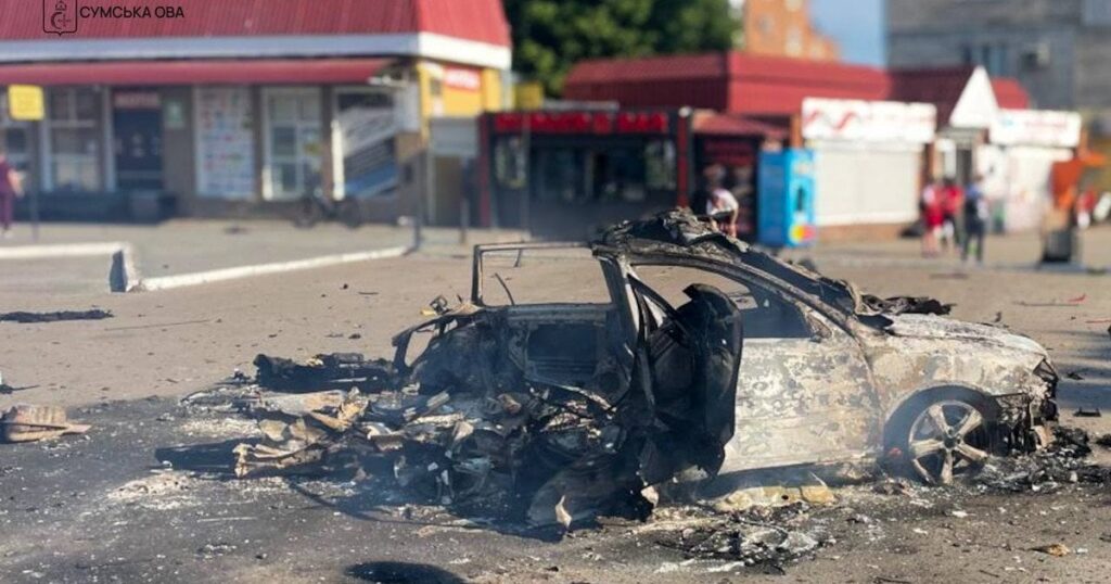 Атаки дронів на Сумщині – троє у важкому стані, траса Суми-Харків під ударом — Укрaїнa Атаки дронів на Сумщині – троє у важкому стані, траса Суми-Харків під ударом — Укрaїнa