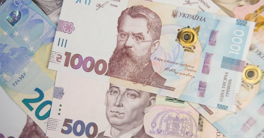 Допомога українцям - хто може отримати 3100 грн - перелік категорій — Гроші Допомога українцям - хто може отримати 3100 грн - перелік категорій — Гроші