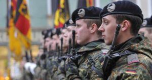Готуються до гіршого: Німеччина може терміново відновити обов'язковий призов до війська
