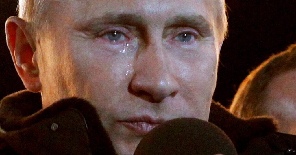 Путін довоювався: катастрофа з паливом дісталась Москви та Петербурга, впроваджують ліміти (відео) Путін довоювався: катастрофа з паливом дісталась Москви та Петербурга, впроваджують ліміти (відео)