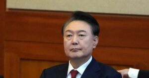 У Сеулі засудили експрезидента Південної Кореї до 30 років за запуск дронів на КНДР — Світ