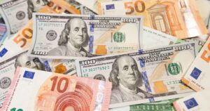 Курс валют на суботу, 13 червня 2026, Україна – скільки коштують євро, долар і злотий — Укрaїнa