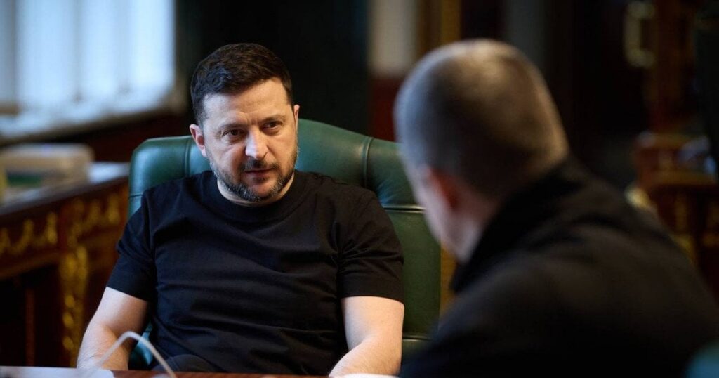 Війна в Україні - Зеленський заявив, що Україна нарощуватиме далекобійні удари по Росії у відповідь на атаки РФ Війна в Україні - Зеленський заявив, що Україна нарощуватиме далекобійні удари по Росії у відповідь на атаки РФ