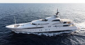 Яхта Путіна Graceful повернулася в Балтійське море після чотирьох років у Калінінграді — Світ