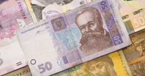 Пенсія за втратою годувальника в Україні: Хто отримає від 5190 грн у 2026 році та як це працює