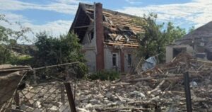 Слов’янськ під ударами: Росія атакує керованими авіабомбами, є жертви та руйнування