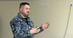 Атака РФ на рятувальні судна – у ВМС заявили про невипадковий удар у морському коридорі — Укрaїнa