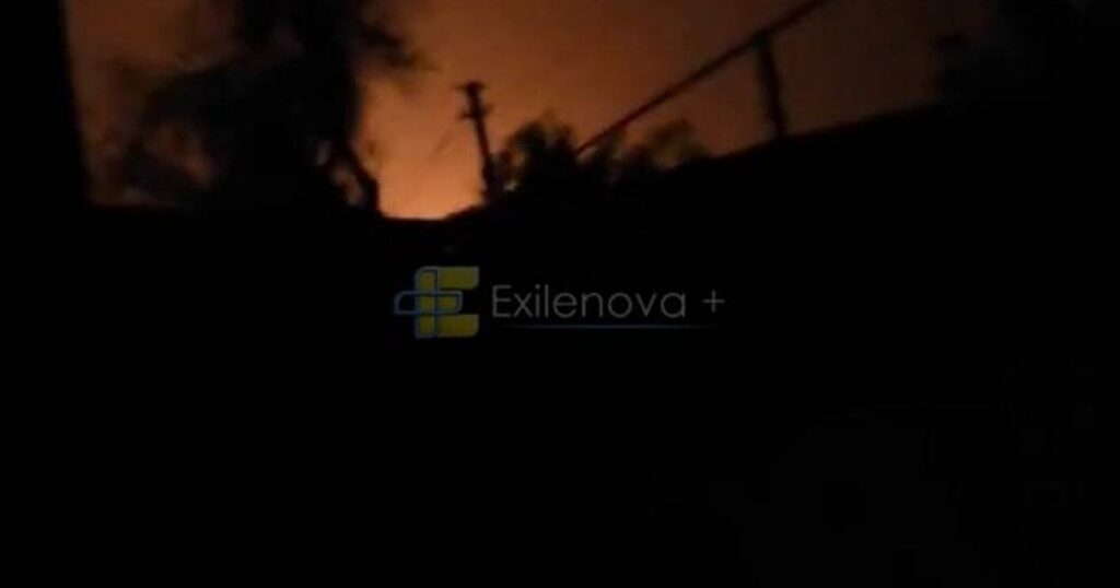 В окупованому Вуглегірську пролунали вибухи: повідомляють про пожежу на підстанції В окупованому Вуглегірську пролунали вибухи: повідомляють про пожежу на підстанції