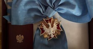 Солідарність понад усе: Колишні Президенти України повертають Ордени Білого Орла на знак протесту
