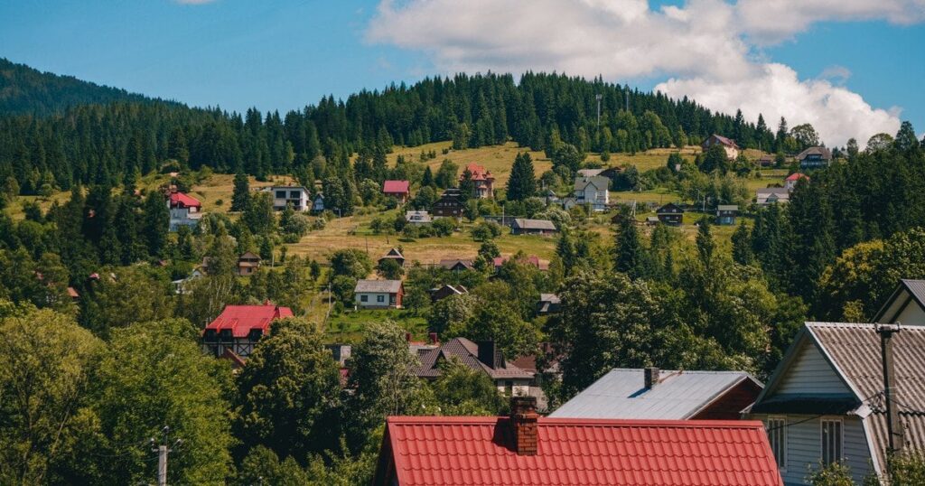 Канадець в Україні — як вразив його візит у село Білки на Львівщині — Укрaїнa Канадець в Україні — як вразив його візит у село Білки на Львівщині — Укрaїнa