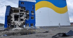 Удар Шахеда по ядерному сховищу — фото наслідоків обстрілу в Чорнобильській зоні — Укрaїнa