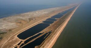 Кримська артерія під ударом: чи стане Арабатська стрілка новою вразливою точкою для окупантів?