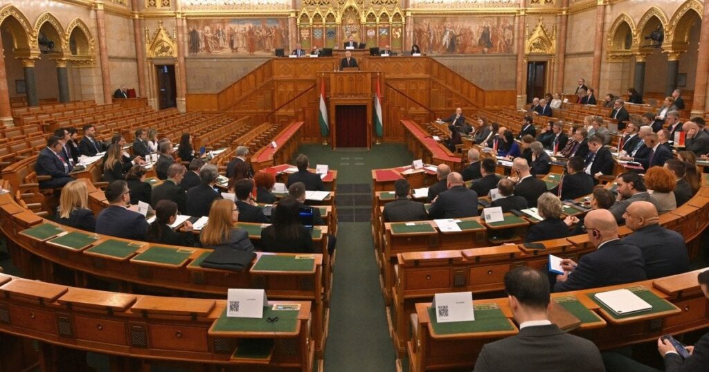 Депутати скоротили свої зарплати одноголосним рішенням — Світ Депутати скоротили свої зарплати одноголосним рішенням — Світ