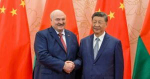 Лукашенко раптово прилетів до Сі Цзіньпіна і заявив про «нерозлучних друзів» (відео)