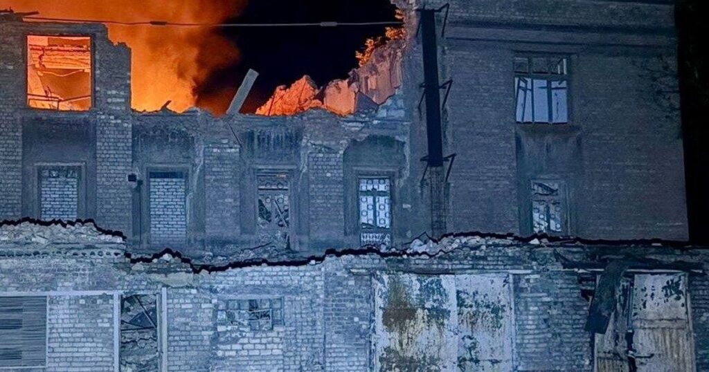 Атака РФ на Дніпро: зруйновано приміщення коледжу, пошкоджено школу — Укрaїнa Атака РФ на Дніпро: зруйновано приміщення коледжу, пошкоджено школу — Укрaїнa