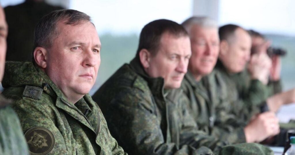 Загроза Третьої світової — осільник Міноборони Білорусі попередив про високий ризик війни — Світ Загроза Третьої світової — осільник Міноборони Білорусі попередив про високий ризик війни — Світ