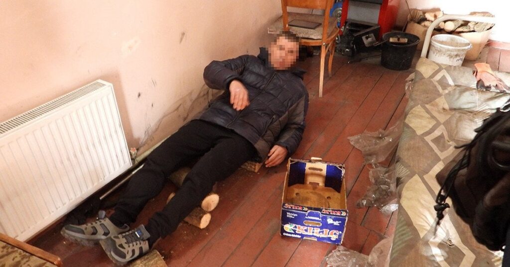 Катування в ТЦК — ДБР скерувало до суду справу про побиття батька п’ятьох дітей — Укрaїнa Катування в ТЦК — ДБР скерувало до суду справу про побиття батька п’ятьох дітей — Укрaїнa