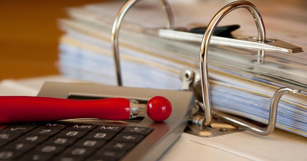 Кому треба подати документи в ТЦК до 20 червня: інакше можна отримати штраф майже 60 тисяч Кому треба подати документи в ТЦК до 20 червня: інакше можна отримати штраф майже 60 тисяч