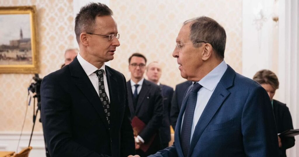 «Я просто хотів спитати»: під час бунту Пригожина Сіярто телефонував до Лаврова з несподіваним запитанням