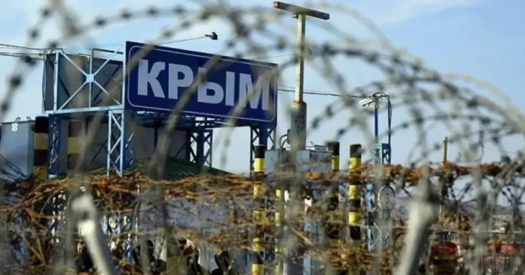 ССО б'ють по маршруту Мелітополь – Чонгар – логістика армії РФ на півдні ускладнена – відео — Укрaїнa ССО б'ють по маршруту Мелітополь – Чонгар – логістика армії РФ на півдні ускладнена – відео — Укрaїнa