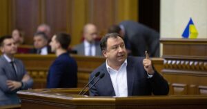 Зарплати військових суттєво зростуть: нардеп розповів, звідки Україна візьме мільярди на виплати ЗСУ