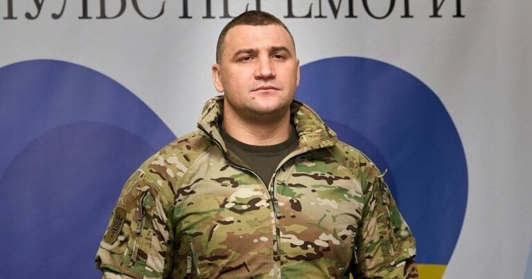КОРУПЦІЯ ТА ЗНУЩАННЯ В ПЕРЕДОВІЙ: Командира полку “Скеля” відсторонено через жорстокі порушення прав бійців!