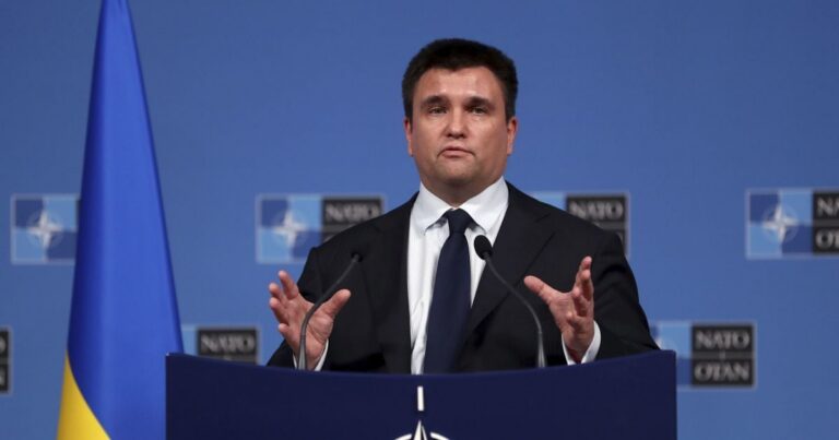 Скандал з Орденом Білого Орла: Чи йде Польща шляхом Росії у ставленні до України?