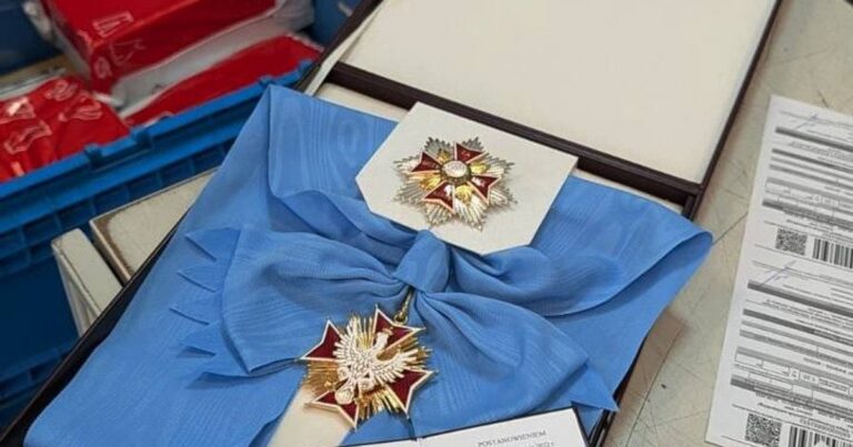 Орден Білого Орла: Зеленський повертає нагороду Польщі у відповідь на скандал – чи це крок до примирення?