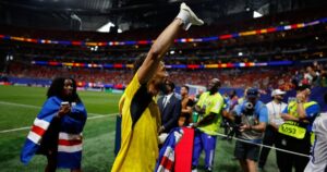 Возінья: Неймовірний Воротар, що Завоював Серця Світу на Чемпіонаті Світу 2026! Сенсація в Соцмережах!