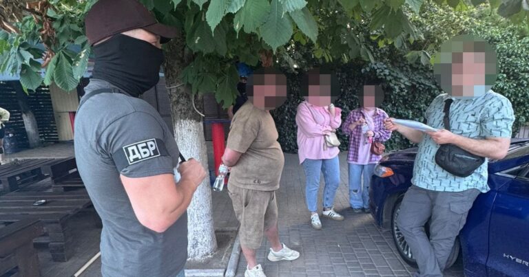Хабар за повернення зі СЗЧ: Як уникнути пастки на Одещині – детальний аналіз