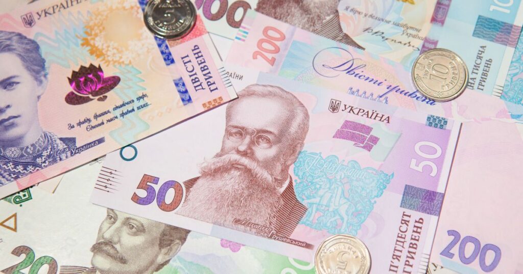 Пенсія в Україні - хто може отримати в липні понад 20 тис. грн - деталі — Гроші Пенсія в Україні - хто може отримати в липні понад 20 тис. грн - деталі — Гроші