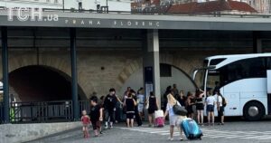 Українець поскаржився на ставлення до Праги – його відмовилися обслуговувати через мову — Світ