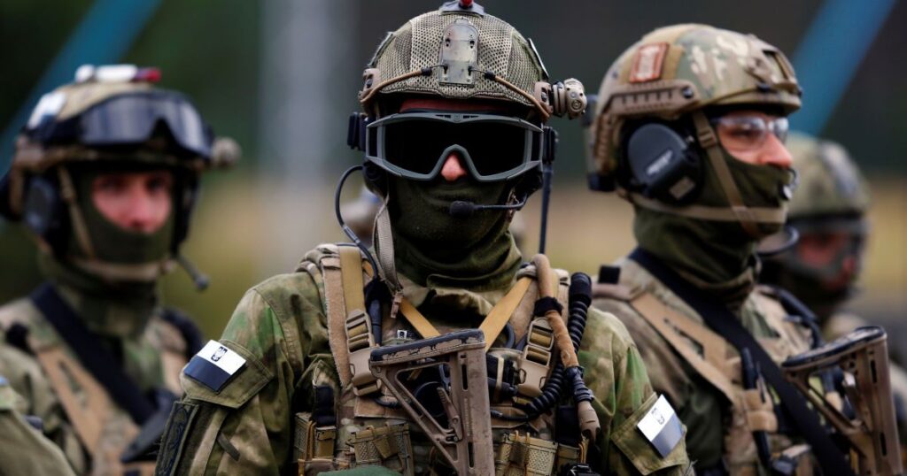 У Польщі розсилають мобілізаційні картки з червоною, зеленою та синьою смугами - що вони означають — Світ У Польщі розсилають мобілізаційні картки з червоною, зеленою та синьою смугами - що вони означають — Світ