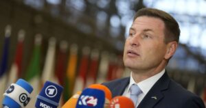 Атака дронів на Москву: Естонія про самооборону України та майбутнє перемовин