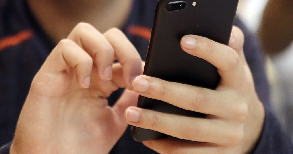 Статус У дорозі — в Армія+ для військових після СЗЧ запровадили білу стрічку — Укрaїнa Статус У дорозі — в Армія+ для військових після СЗЧ запровадили білу стрічку — Укрaїнa