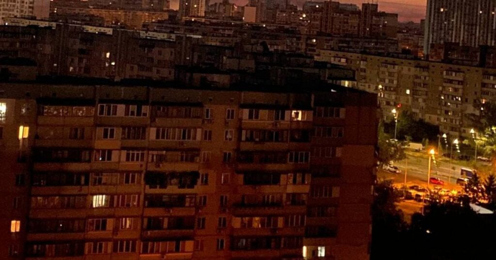 Атака на Київ 2 липня: одна людина загинула, 11 постраждалих госпіталізували — Київ Атака на Київ 2 липня: одна людина загинула, 11 постраждалих госпіталізували — Київ
