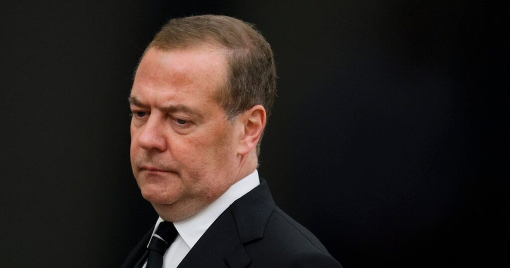 У РФ заговорили про "завершення" війни: Медведєв видав несподівану заяву