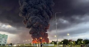 "Коли цей пи**ець весь закінчиться?": росіяни плачуть від ударів по Wildberries і просять закінчити "СВО"